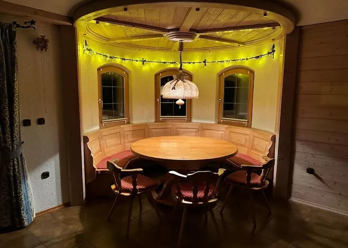 Romantisches Alpenchalet - Mit Sauna Und Kamin - Ruhig Und Zentral דירה