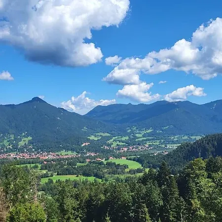 Romantisches Alpenchalet - Mit Sauna Und Kamin - Ruhig Und Zentral Apartment Bad Tolz