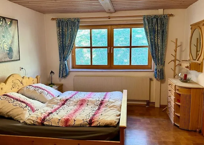 Romantisches Alpenchalet - Mit Sauna Und Kamin - Ruhig Und Zentral 公寓